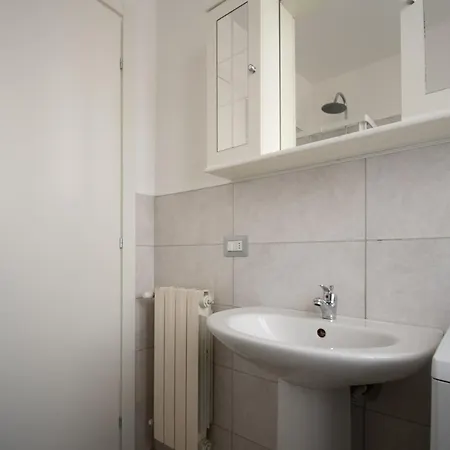 Apartamento Trilocale Ospedale Civile 6 Via Costalunga Brescia