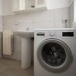 Apartment Trilocale Ospedale Civile 6 Via Costalunga *