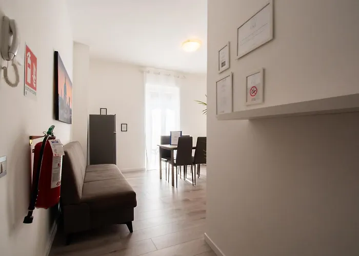 Apartamento Trilocale Ospedale Civile 6 Via Costalunga *