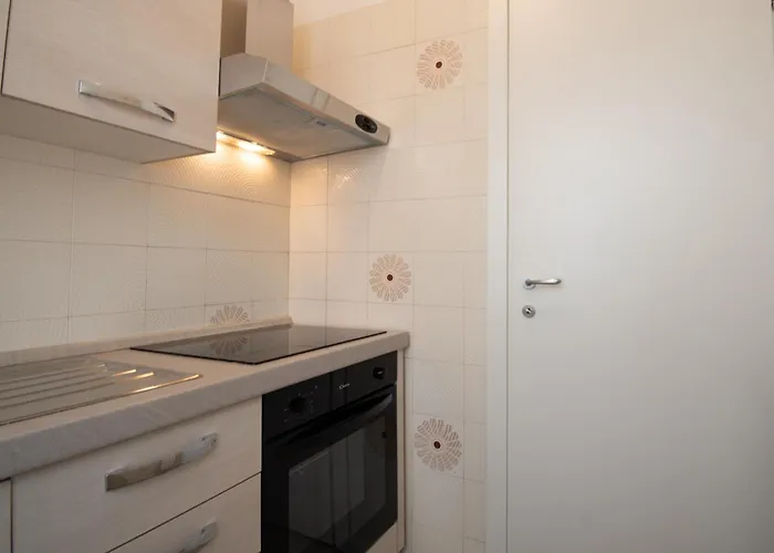 Trilocale Ospedale Civile 6 Via Costalunga