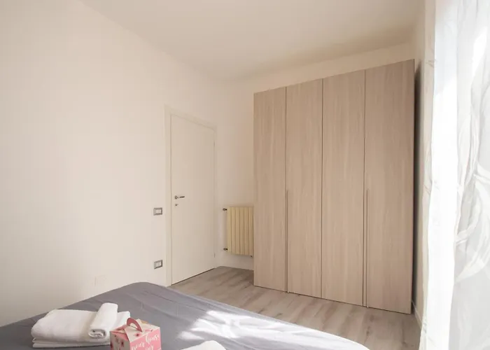 Apartamento Trilocale Ospedale Civile 6 Via Costalunga *