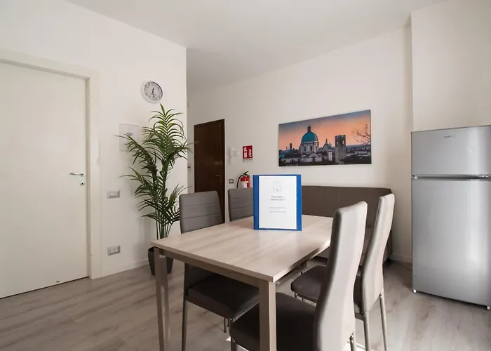 Trilocale Ospedale Civile 6 Via Costalunga