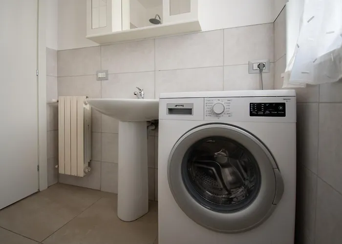 Apartamento Trilocale Ospedale Civile 6 Via Costalunga *