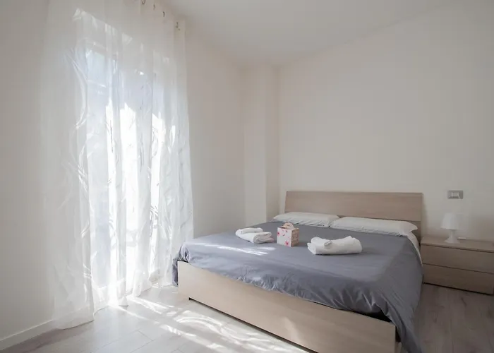 Trilocale Ospedale Civile 6 Via Costalunga Apartamento