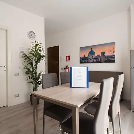 Trilocale Ospedale Civile 6 Via Costalunga