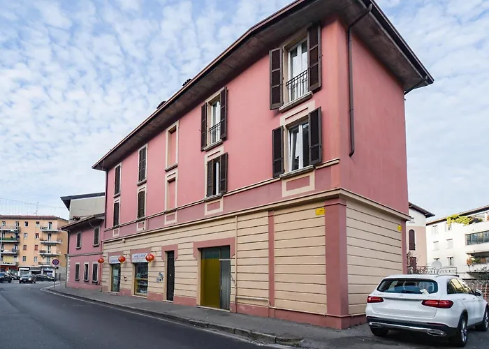 Trilocale Ospedale Civile 6 Via Costalunga Апартаменты *